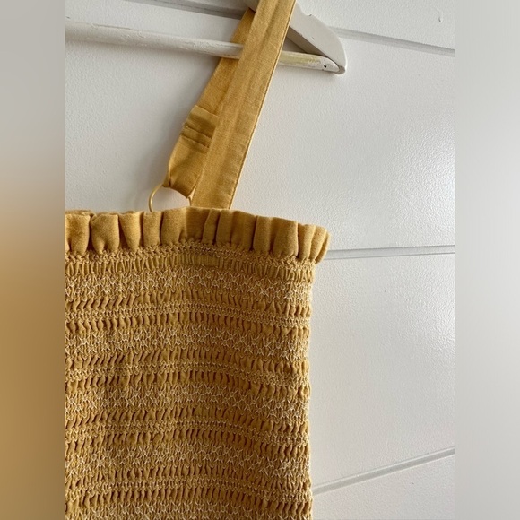 Linen Smocked Knee Length Dress - Yellow/ White Size: Estimate XS/S - Picture 2 of 14